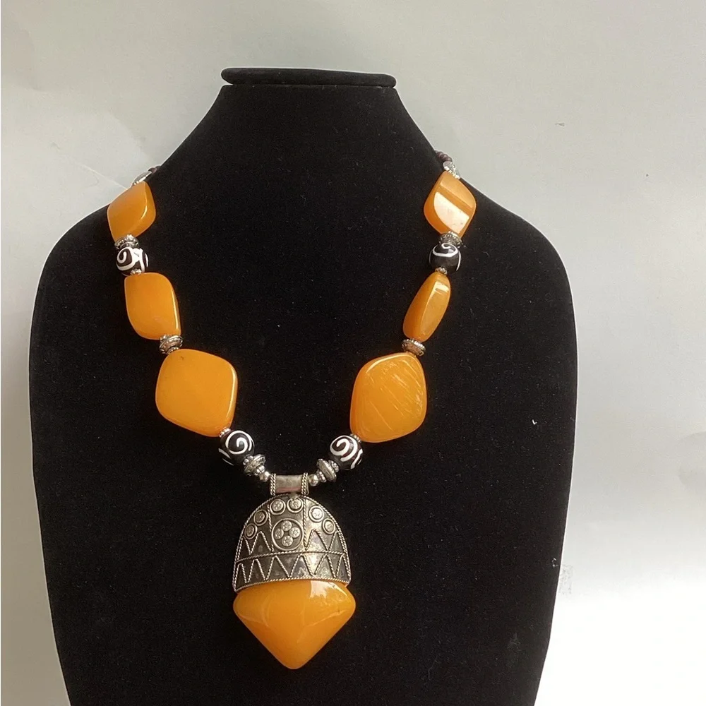DENKAYS PEARL NECKLACE